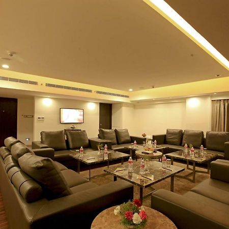 Goutham Grand Hotel Tenali Luaran gambar