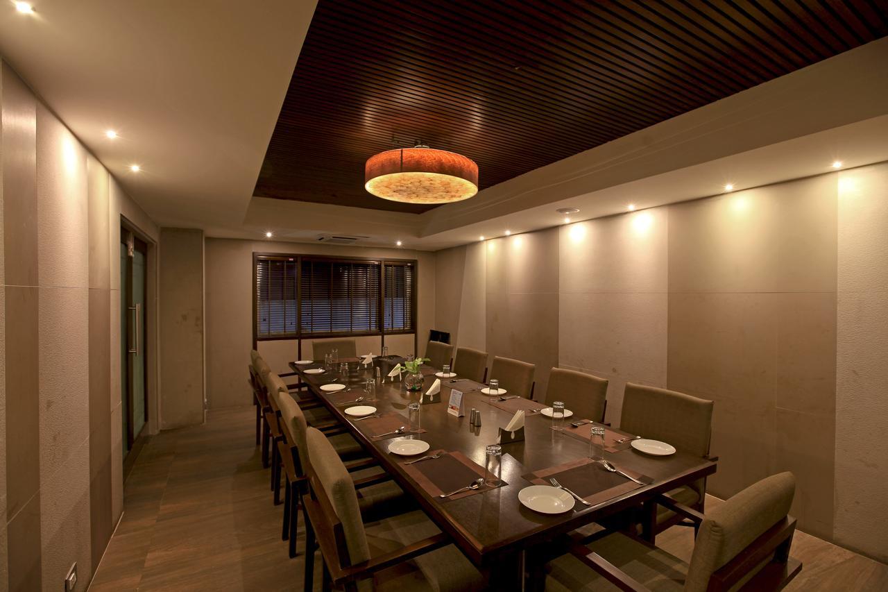 Goutham Grand Hotel Tenali Luaran gambar